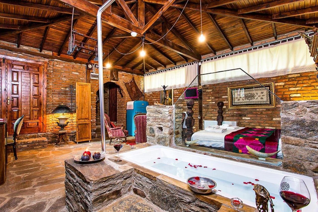 Отель Stonehouse Сельчук Экстерьер фото