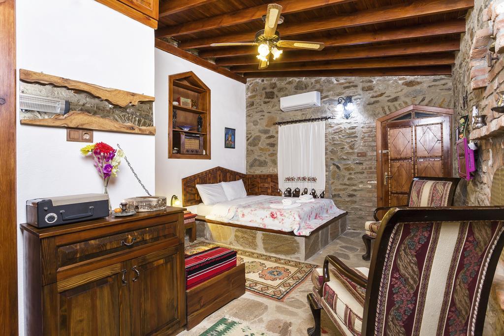 Отель Stonehouse Сельчук Экстерьер фото